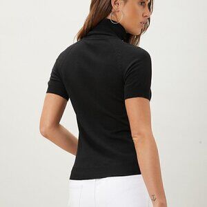 BLACK PREPPY WOMENS KNIT TOP
